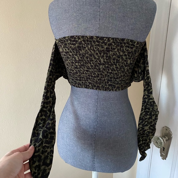 Hollister Women’s Green Printed Tube Top Size S - Picture 12 of 14